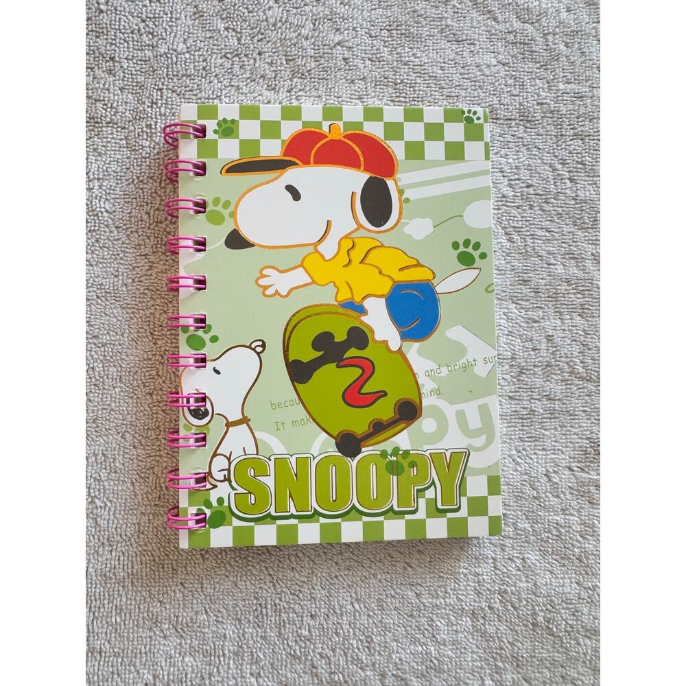 Snoopy peanuts riding a skateboard spiral notebook green lined sheets - Picture 2 of 4